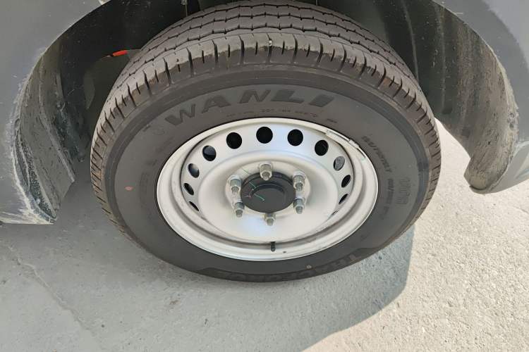 Used JAC Van Baolu 2024 V8 Dream Edition - CATL