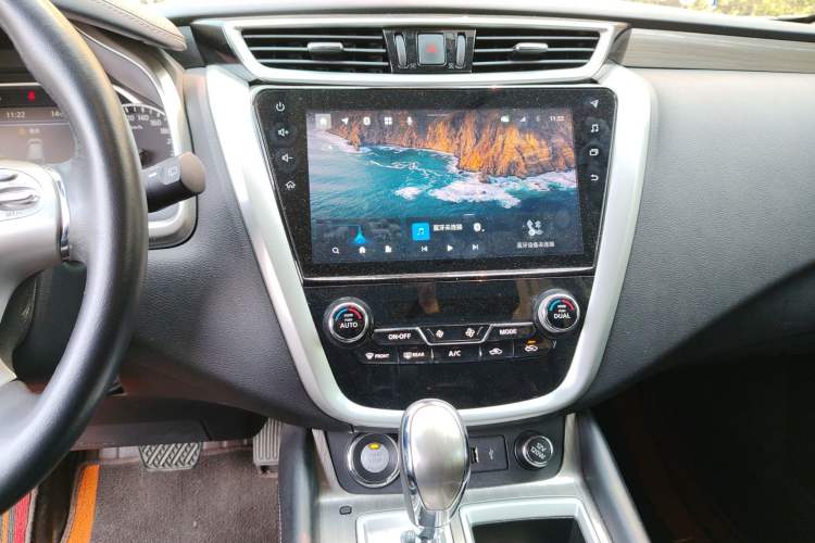 Used Nissan Murano 2021 2.5L XL Two-Wheel Drive Smart Connect Luxury Edition