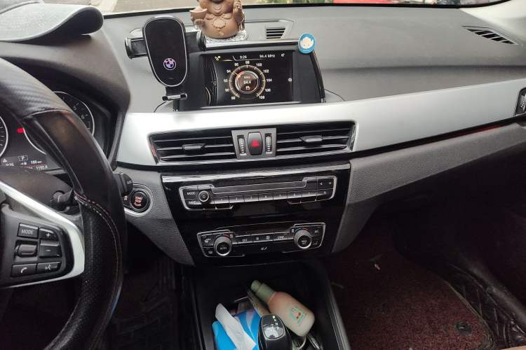 Used BMW X1 2018 sDrive20Li Leading Model