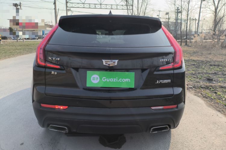 Used Cadillac XT4 2018 28T Two-Wheel Drive Tech Version