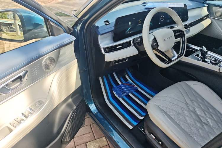 Used Chery Tiggo 7 PLUS New Energy 2023 1.5T ZhiShang Trim Driver Seat