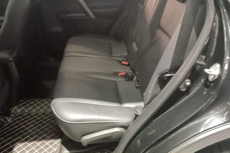 Used Toyota RAV4 2016 2.5L Automatic 4x4 Elite Edition