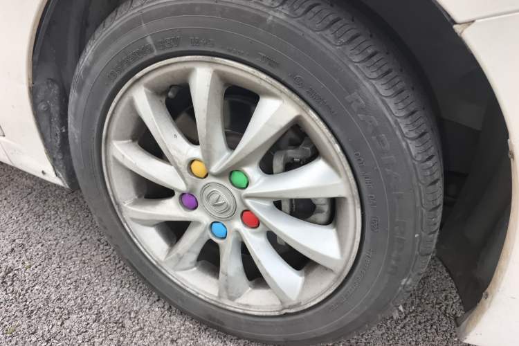 Used CHANGAN Alsvin V7 2015 1.6L Automatic Enjoyment Model China IV Standard
