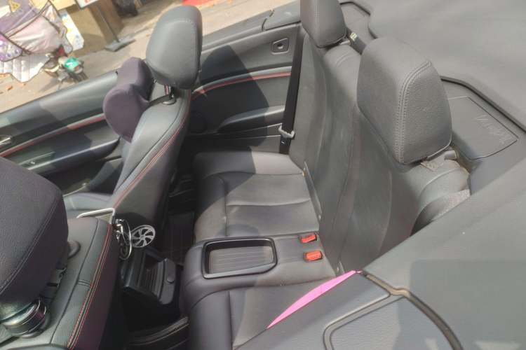 Used BMW 2 Series 2018 220i Convertible Coupe Sports Design Package