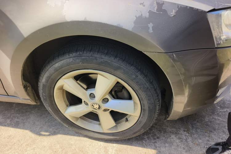 Used Skoda Octavia 2015 1.6L Manual Yijie Edition
