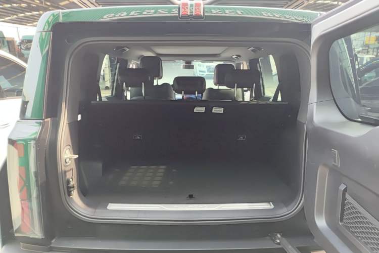 Used iCAR 03T 2024 501km Four-wheel Drive Long-Range Version Trunk