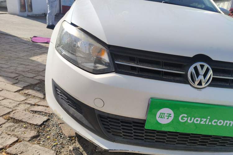 Used Volkswagen Polo 2013 1.4L Manual Fashion Edition
