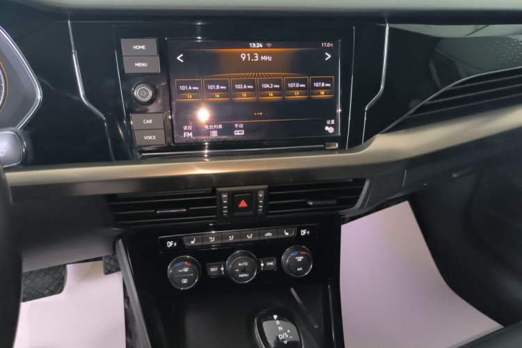 Used Volkswagen Passat 2019 330TSI Elite Edition China VI Audio And AC Panel