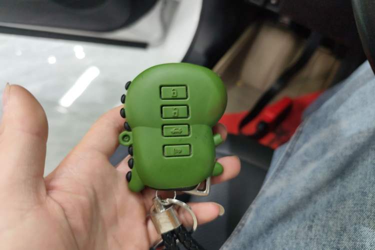 Used Lexus ES 2015 300h Comfort Edition
