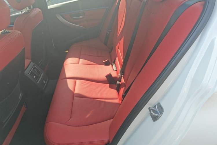 Used BMW 3 Series 2019 320i M Sport Package
