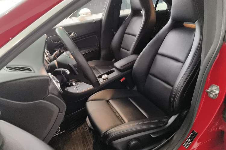 Used Mercedes-Benz CLA 2018 CLA 200 Sport Edition Left Front Seat