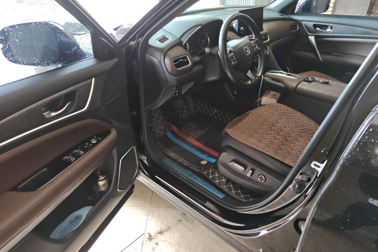 Used Honda UR-V 2023 370TURBO Four-Wheel Drive Luxury Edition