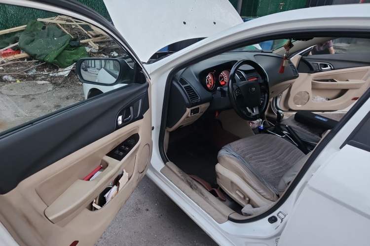 Used Bestune B50 2013 1.6L Manual Prestige Edition Driver Seat