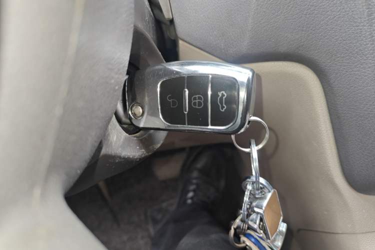 Used Ford Focus 2011 Sedan 1.8L Automatic Fashion Edition
