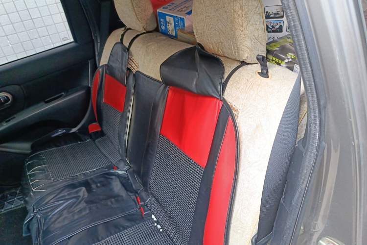 Used Nissan Livina 2013 1.6XE Manual Comfort Edition Left Rear Seat