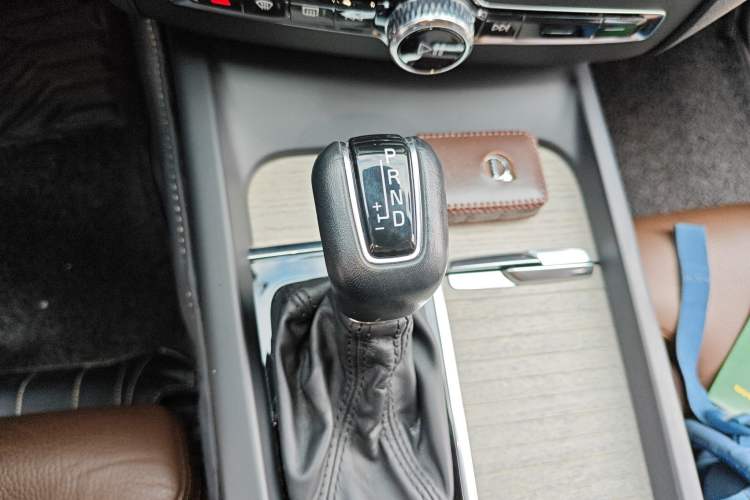 Used Volvo XC60 2021 T5 4x4 Smart Luxury Edition
