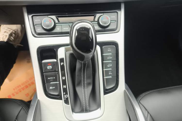 Used Geely Auto Emgrand X7 Sport 2016 1.8TD Automatic Smart Connectivity Version