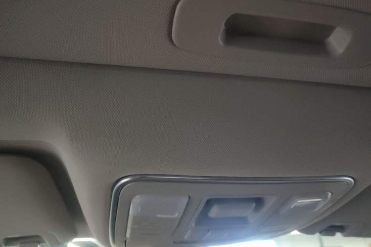 Used Geely Auto Vision X6 2020 1.4T CVT Luxury Edition
