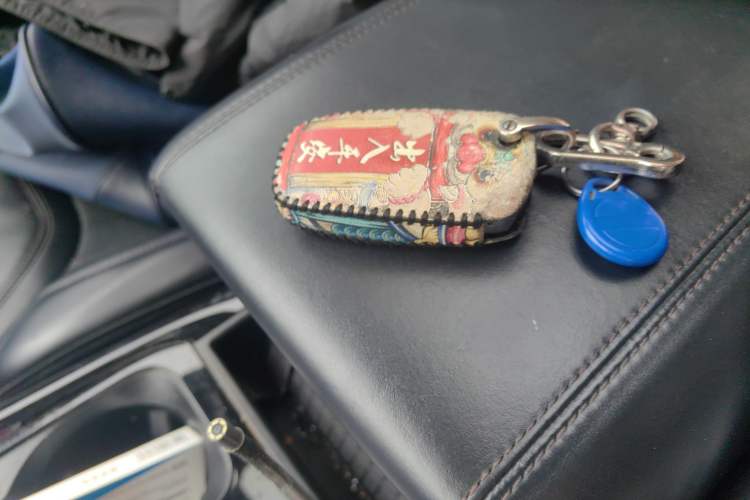 Used Ford Explorer 2020 EcoBoost 285 4x4 Platinum Edition 6 Seats