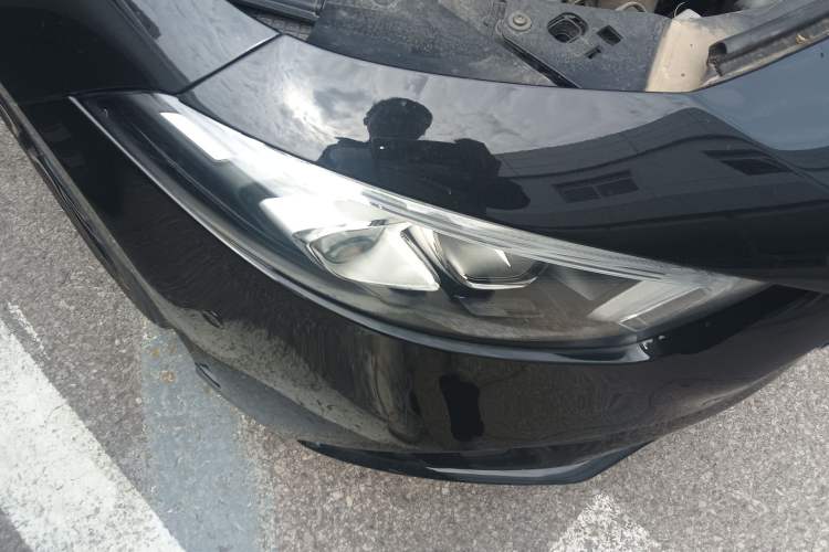 Used Mercedes-Benz A-Class 2019 A 200 L Sport Sedan Right Front Headlight