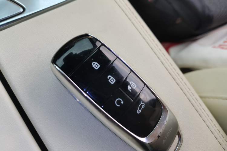 Used AION LX 2022 Plus 80D Flagship Edition Vehicle Key