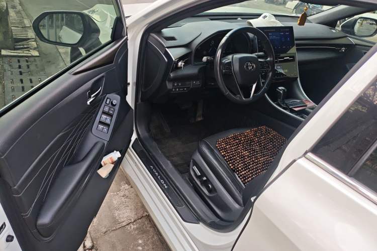 Used Toyota Avalon 2022 2.5L Touring Premium Edition