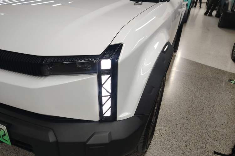 Used iCAR 03 2024 401km Two-Wheel Drive Standard Advanced Version