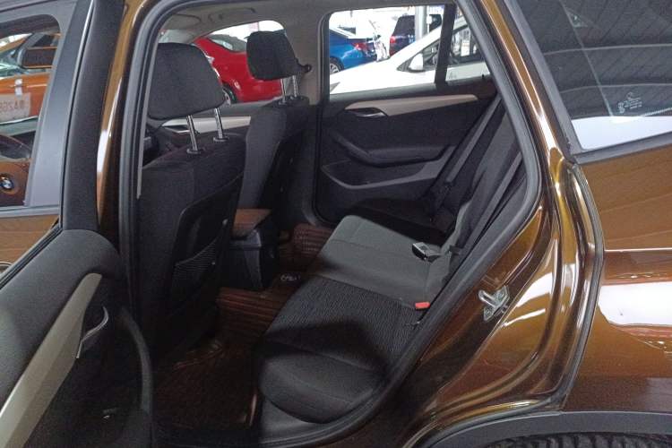 Used BMW X1 2013 sDrive18i Fashion Model