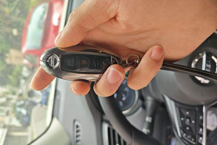 Used Nissan X-Trail 2019 2.0L CVT Smart Connect Comfort Edition 2WD