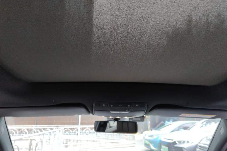 Used Mercedes-Benz GLC 2020 Facelifted GLC 260 L 4MATIC Dynamic Edition
