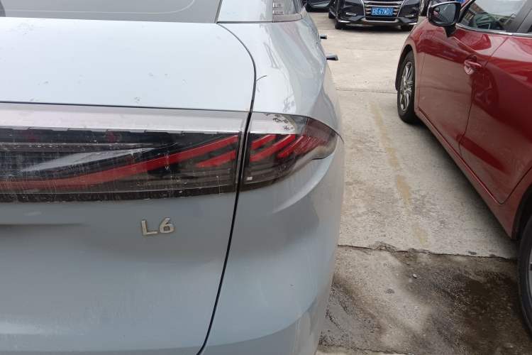 Used Geely Galaxy L6 2023 60km PLUS Right Rear Taillight
