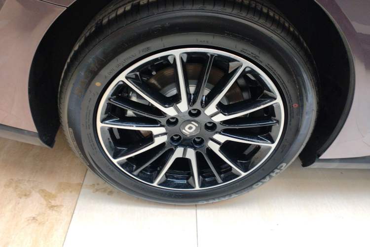 Used CHANGAN NEVO A06 2026 Model 240 Laser Ultra Right Rear Wheel Hub