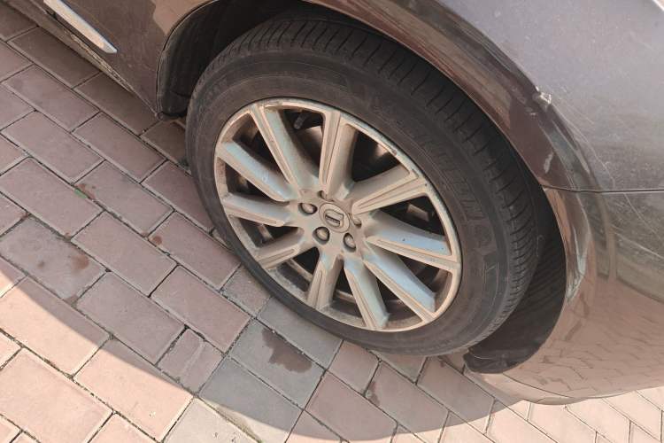 Used Volvo S90 2020 T5 Zhiyi Luxury Edition Right Front Wheel Hub