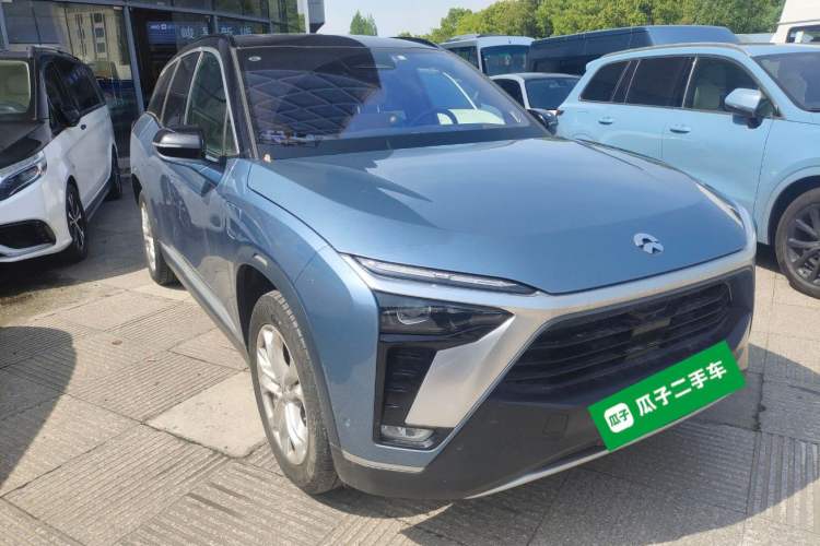Used Nio ES8 2020 580 km Range Six-Seater Version Front Right 45 Deg