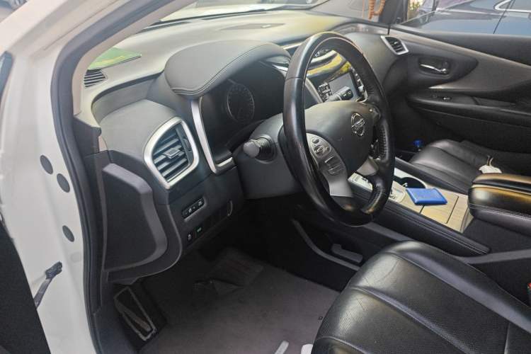 Used Nissan Murano 2017 2.5L XL Two-Wheel Drive Smart Edition
