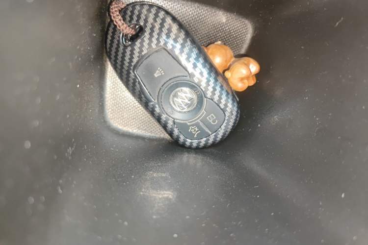 Used Buick Regal 2019 20T Elite Version China VI Standard Vehicle Key