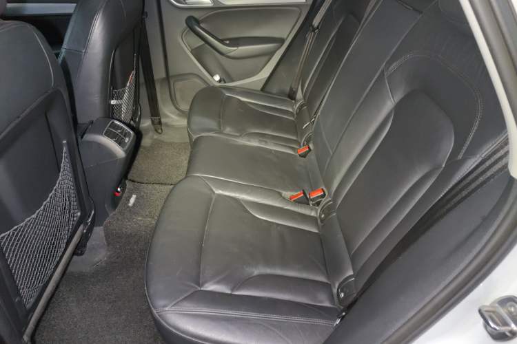 Used Audi Q3 2015 30 TFSI Comfort Model
