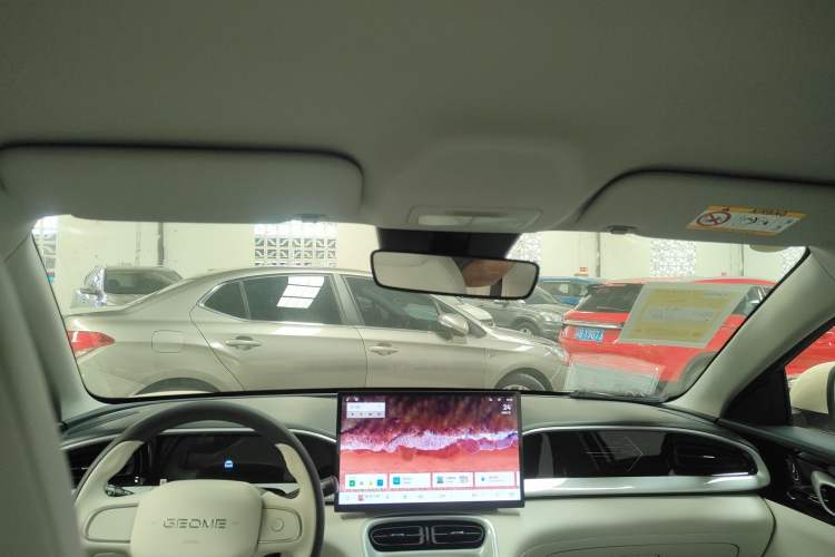 Used Geely Galaxy Geome 2026 Model 410km Freedom Edition Headliner