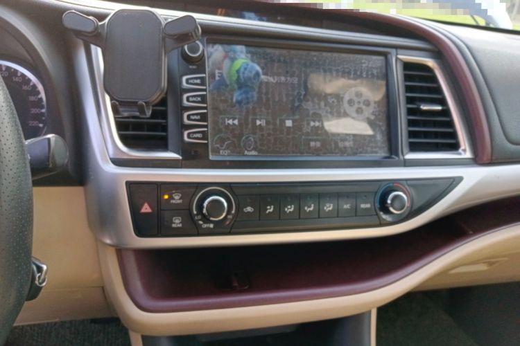 Used Toyota Highlander 2015 2.0T Two-Wheel Drive Elite Edition 7 Seats
