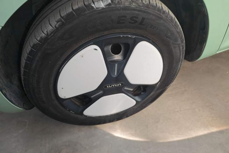 Used CHANGAN NEVO Lumin 2022 210km Sweet Edition Exterior 4