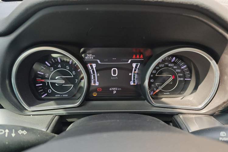 Used Jeep Commander 2018 2.0T Two-Wheel Drive Enjoy Edition China V