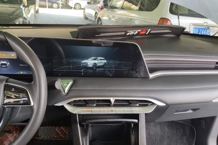 Used Venucia V 2021 260T Idol Edition