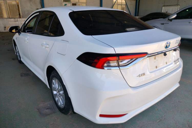 Used Toyota Corolla 2019 Dual-Engine 1.8L E-CVT GL-i Pioneer Edition Rear Left 45 Deg