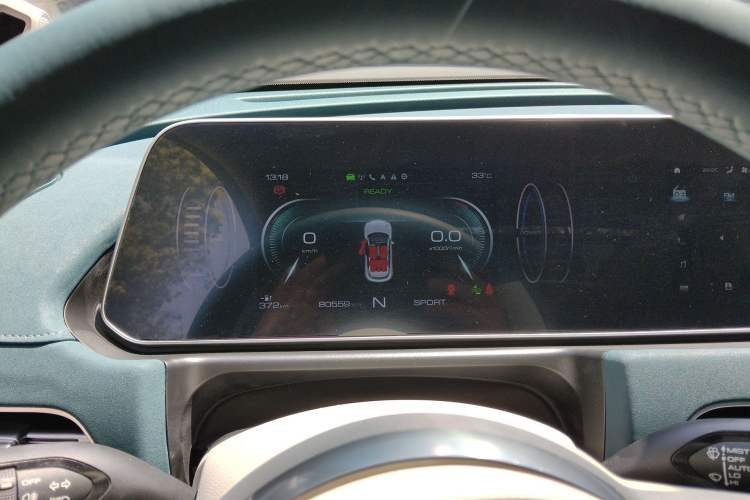 Used ORA Good Cat 2021 400km Standard Range Athena Edition Lithium-Ion Battery Instrument Cluster