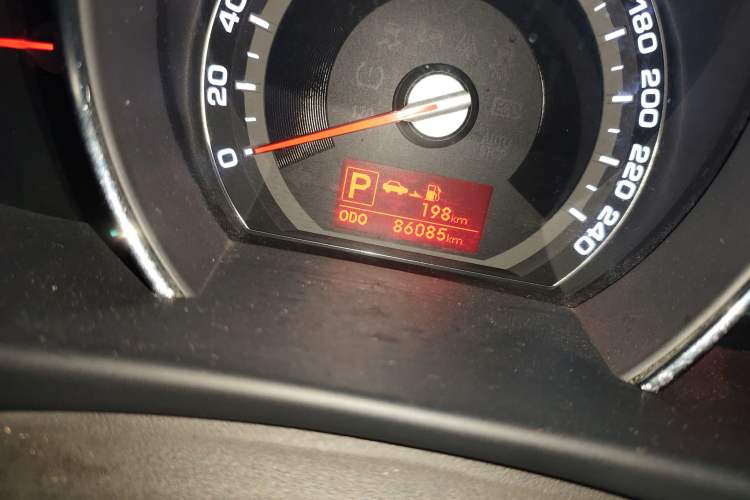 Used Kia Sportage R 2014 2.0L Automatic Two-Wheel Drive GLS Trim
