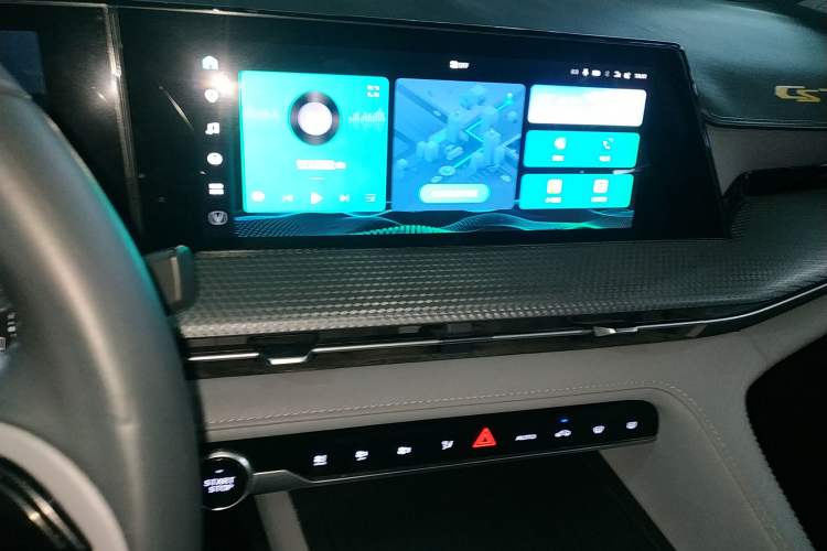 Used CHANGAN CS75 PLUS 2022 2nd Generation 1.5T Automatic Prestige Version
