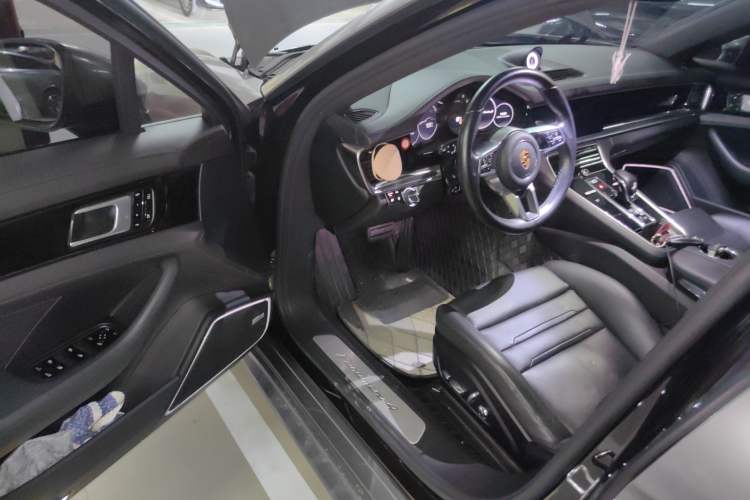 Used Porsche Panamera 2019 Panamera 4 Executive Long Wheelbase 2.9T