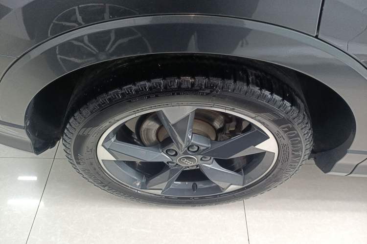 Used Audi Q3 2021 35 TFSI Fashion Dynamic Model
