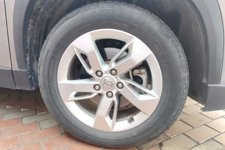 Used Baojun 530 2019 1.5T CVT Elite Version China V Right Front Wheel Hub