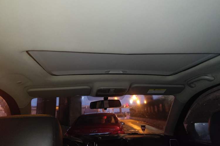 Used CHANGAN OSHAN CX70 2016 1.6L Manual Luxury Model Headliner